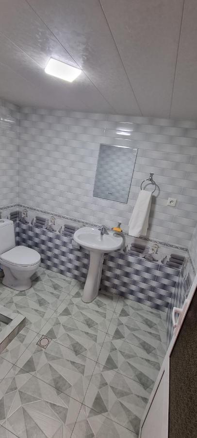 Hostel Muborak Samarkand Eksteriør bilde