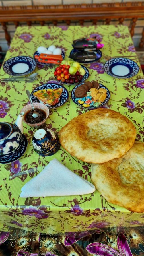 Hostel Muborak Samarkand Eksteriør bilde